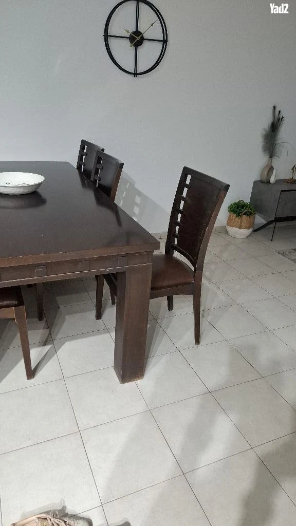 שולחן אוכל מעץ מלא - Image 3