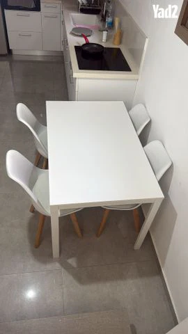 שולחן אוכל נפתח עם 4 כיסאות - Image 2