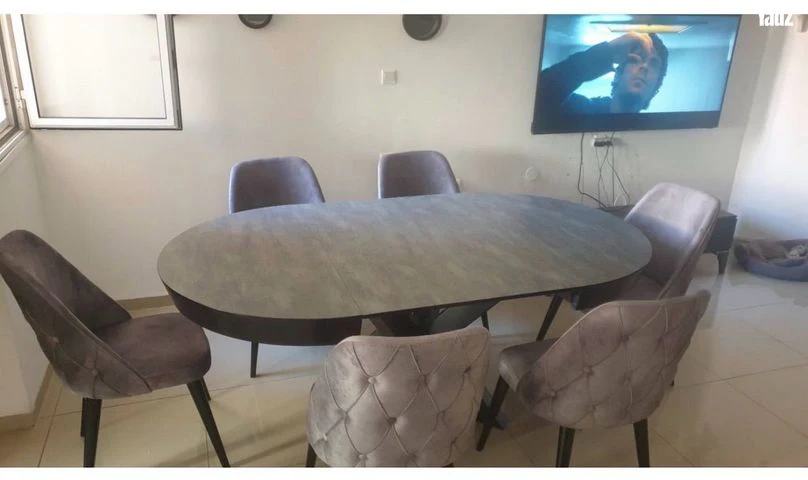 סלון ופינת אוכל עם 6 כסאות - Image 3