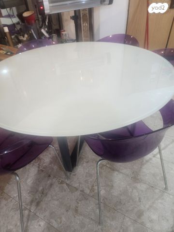 שולחן עגול זכוכית יפה+6 כיסאות - Image 2