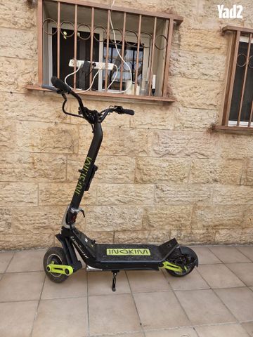 שולחן פינת אוכל כולל