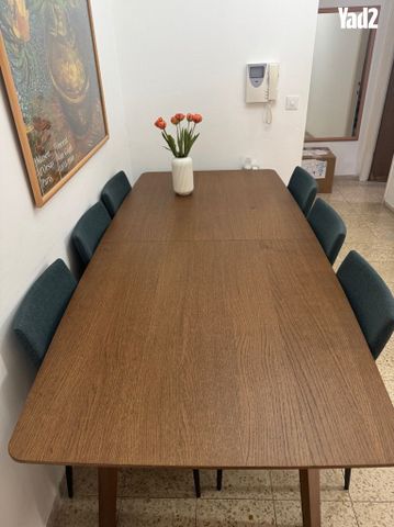 שולחן פינת אוכל