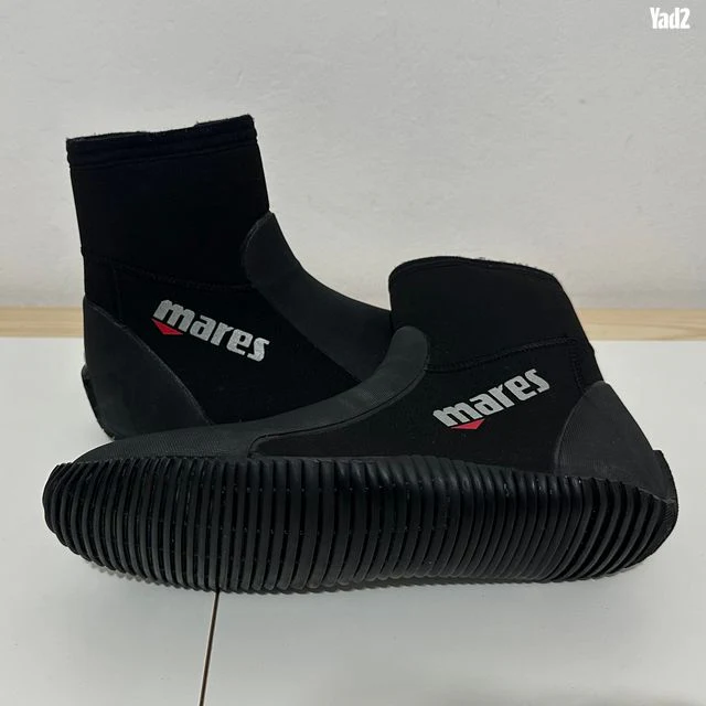 כחדש נעלי צלילה Mares 43-44