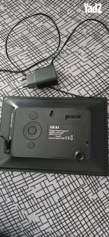 מסגרת דיגיטלית 7" AKAI - Image 3