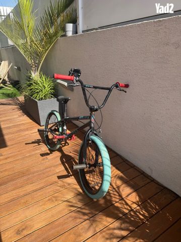 אופני פעלולים BMX