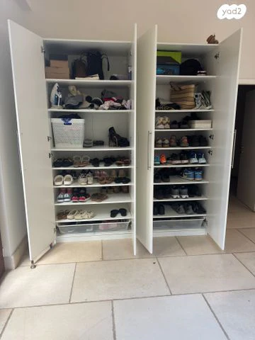 ארון בגדים של IKEA
