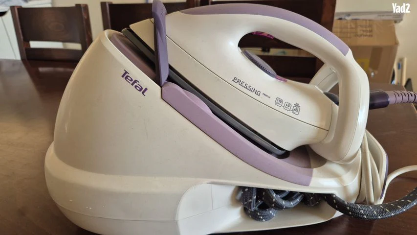 מגהץ אדים של Tefal - Image 2
