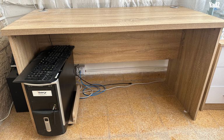 שולחן משרדי - Image 2