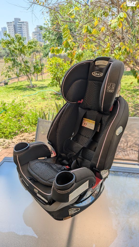 כיסא בטיחות Graco 4ever