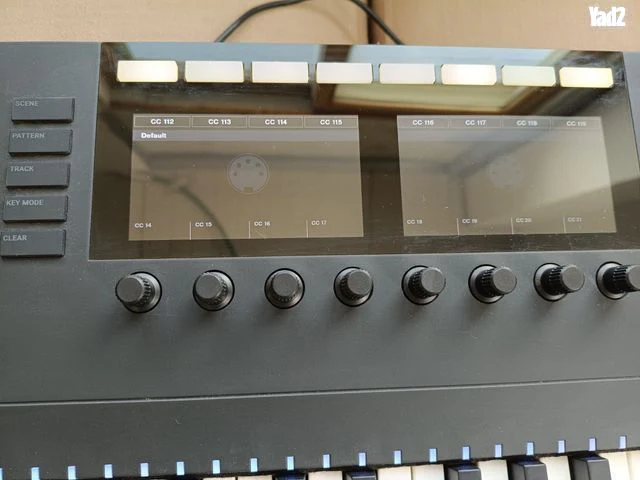 מקלדת שליטה Komplete S88 - Image 2