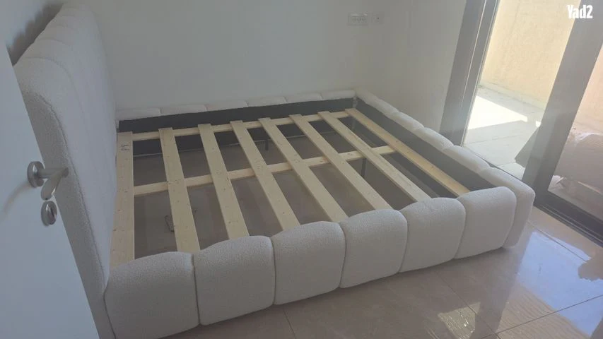מיטה זוגית 1.60 על 1.90
