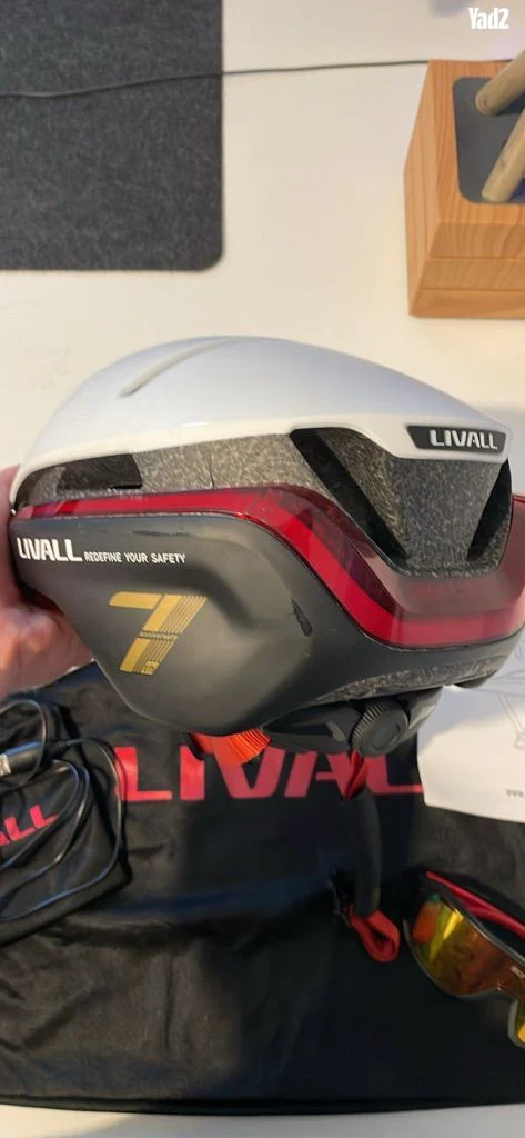 קסדה חכמה LIVALL EVO21 - Image 2