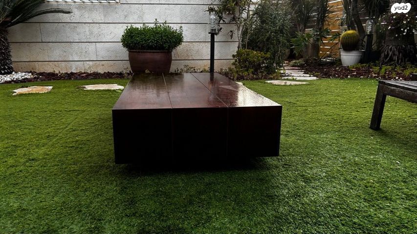 שולחן עץ - Image 4