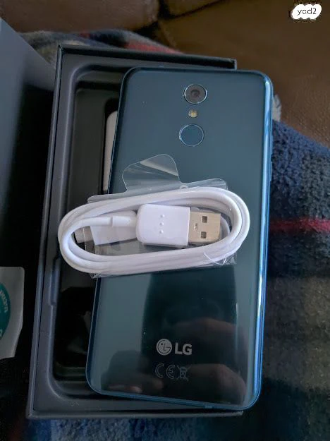 LG Q7+קומפקטי כחול חדש באריזה - Image 3