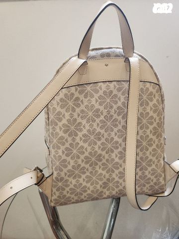 תיג גב יוקרתי של KateSpade NYC - Image 3