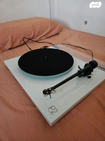 פטיפון REGA PLANAR 2 - Image 2