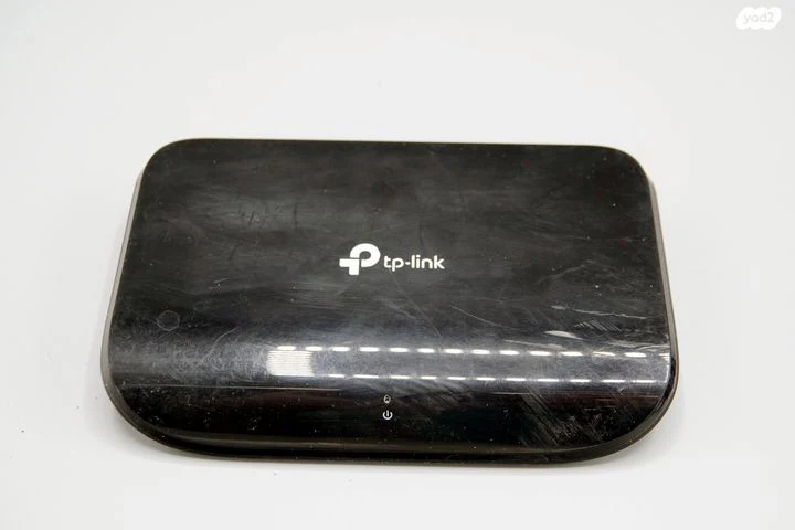 2 סוויצ'ים 5 פורטים וכבלים - Image 3