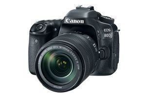 מצלמת CANON 80D + עדשות וגריפ