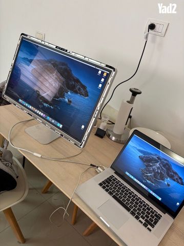 Apple Cinema Display