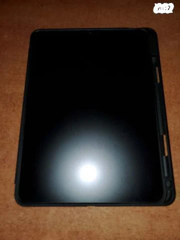 Apple iPad Air 10.9 - Image 4
