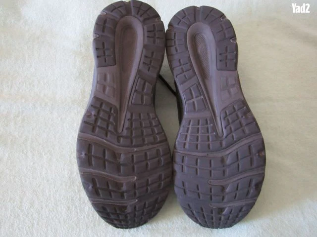 ASICS - Image 4