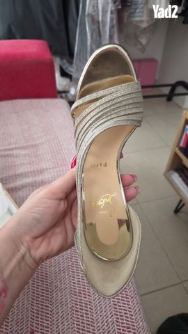 Christian Louboutin Norina - Image 4