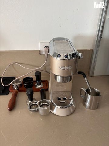 Delonghi dedica 885
