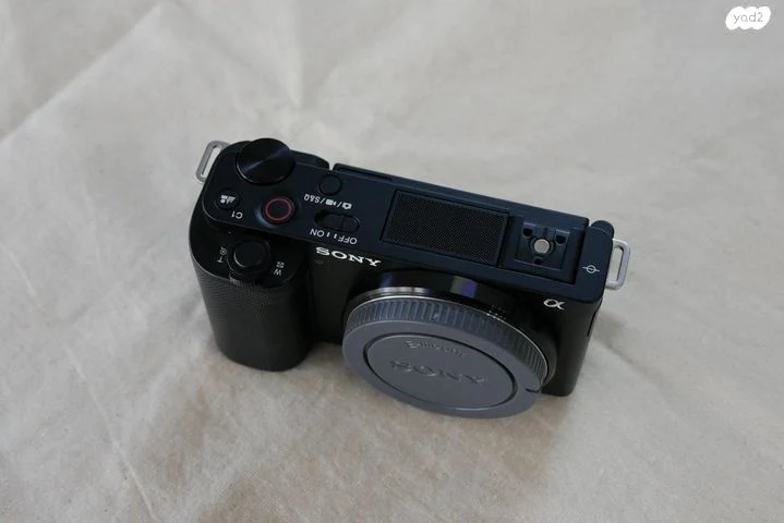 Sony ZV-E10 + 16-50 - Image 3