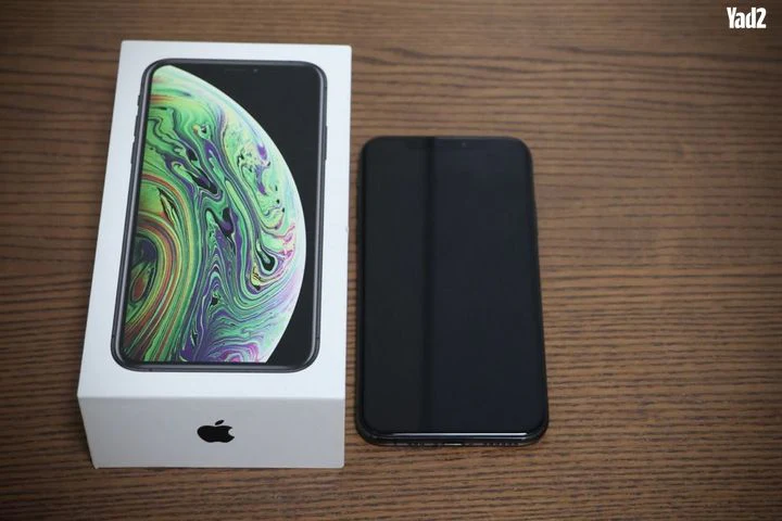 iPhone X