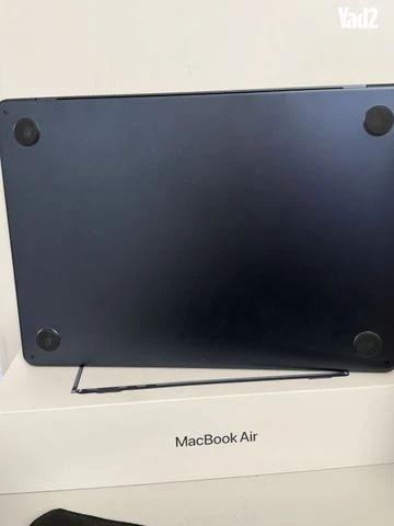 MacBook - Image 3