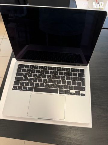 Macbook Air M4 - Image 3