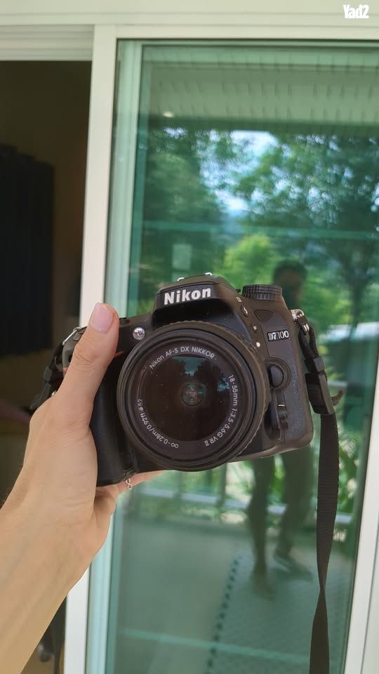 מצלמה ניקון D7100 עם עדשה