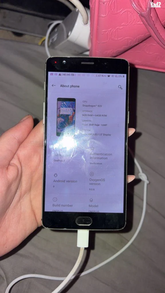 One plus 3 - Image 2