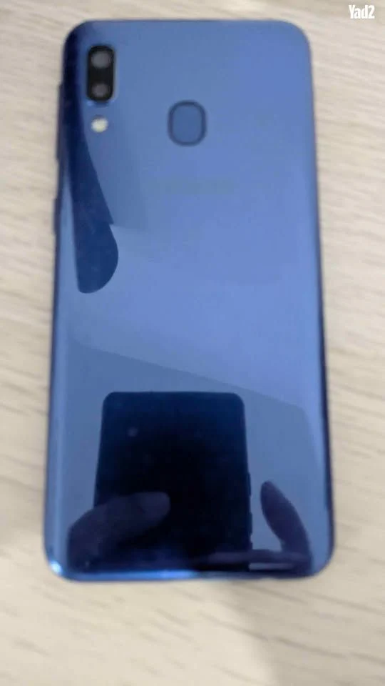 Samsung Galaxy A20e - Image 3