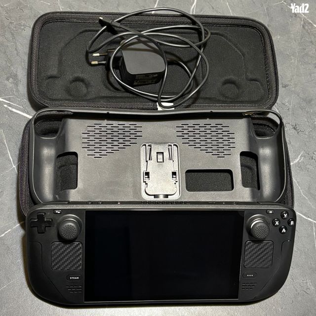 Steam Deck LCD