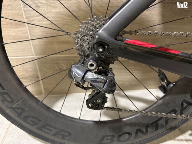 trek speed conc 9.9 Di2 - Image 4