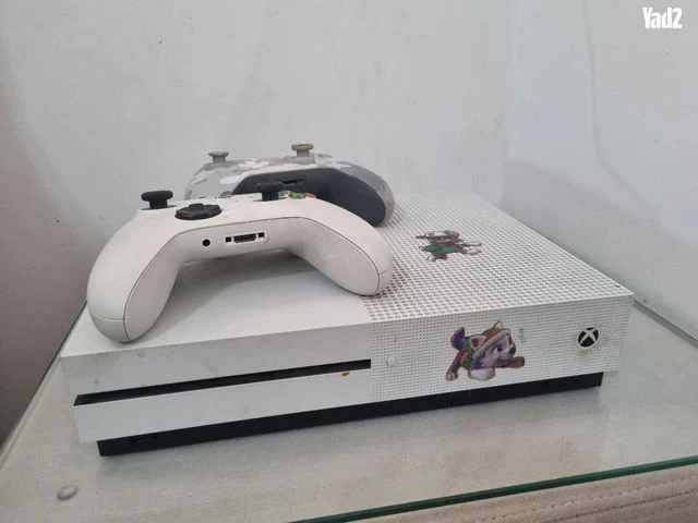 Xbox one+6 games