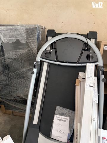 York Legacy Treadmill - Image 3